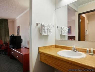 Baymont By Wyndham Glenview Hotel Luaran gambar