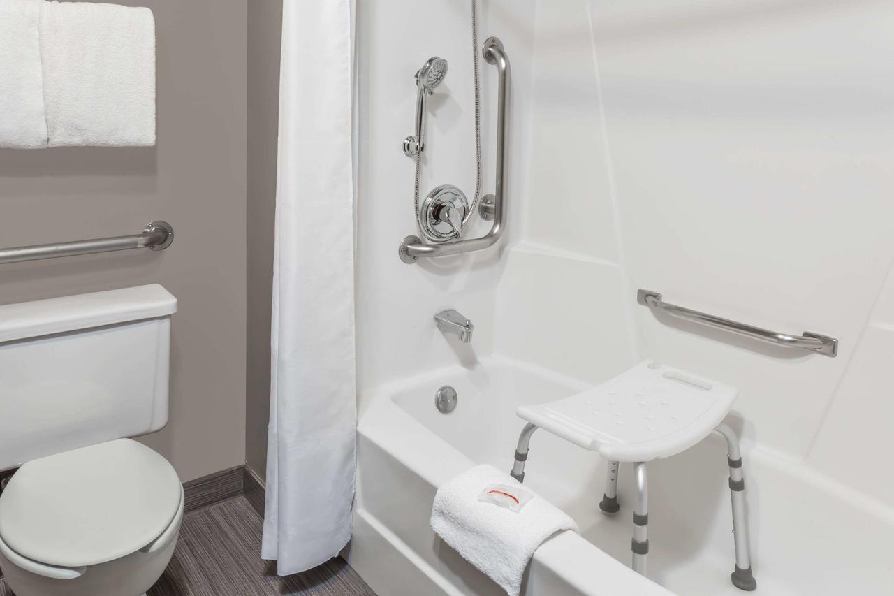 Baymont By Wyndham Glenview Hotel Luaran gambar